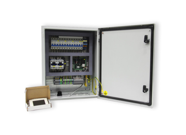 Щит управления с выносным пультом DMXGT/5,5кВт/V/Fi/HW/CW/CF/HE.2х41кВт/M-IP65